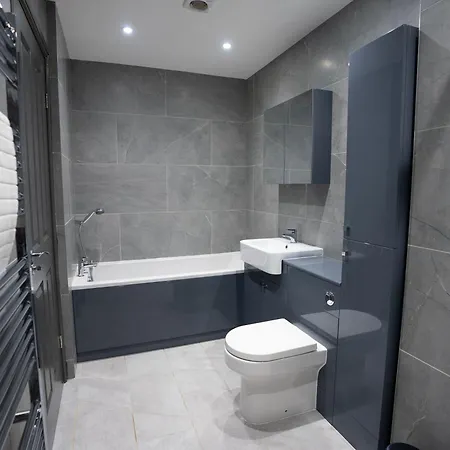 Central 1Br Apt Near Station Free Parking! Farnborough  Esterno foto