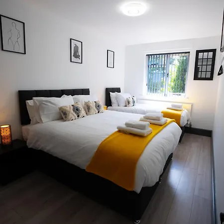 Central 1Br Apt Near Station Free Parking! Farnborough  Esterno foto