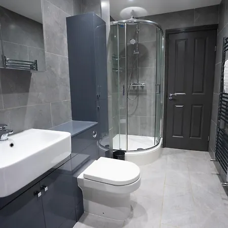 Central 1Br Apt Near Station Free Parking! Farnborough  Esterno foto