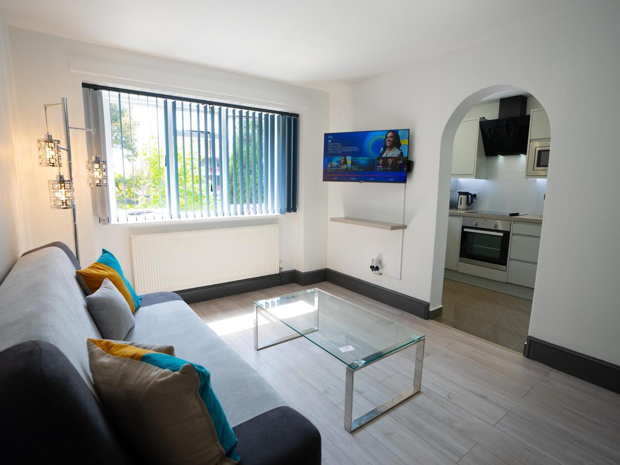 Apartment 1br Near Station Free Parking