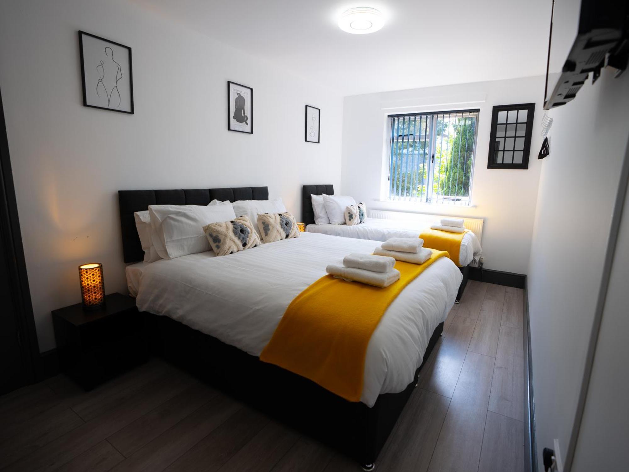 1br Near Station Free Parking