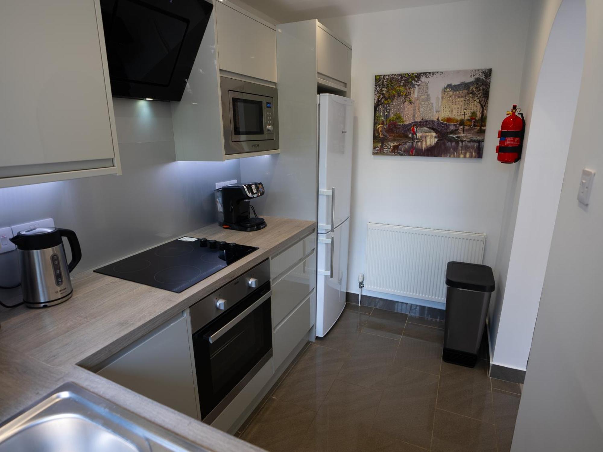 1br Near Station Free Parking Apartment