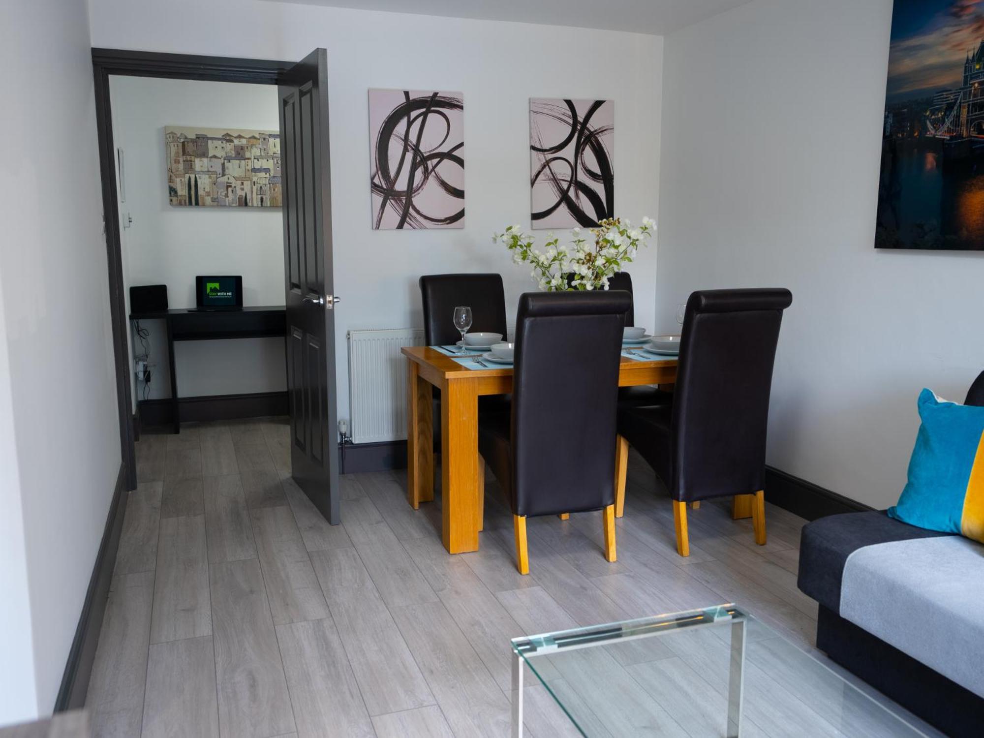 1br Near Station Free Parking Farnborough (Hampshire)